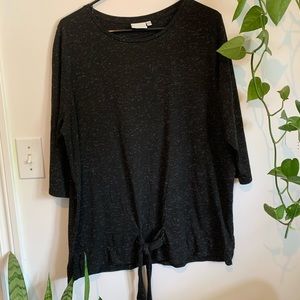 Black tunic shirt (1x)